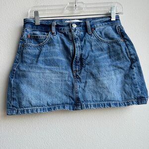 Aritzia Denim Forum 90’s Ricci Skirt 100% Cotton Blue Micro Mini Size 25 XS